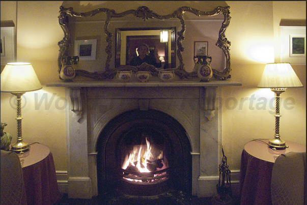 Lough Inagh Lodge, near Recess. Atmosphere calm and relaxed evenings around the fireplace talking of fishing Lough Inagh Lodge, near Recess. Atmosphere calm and relaxed evenings around the fireplace talking of fishing