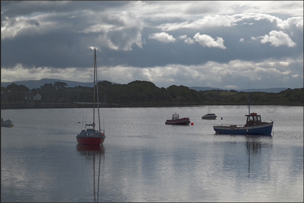 Port of Rockfleet, County Mayo, 4 km from Newport. Place of departure for the fishing trips at sea with and without instructor Port of Rockfleet, County Mayo, 4 km from Newport. Place of departure for the fishing trips at sea with and without instructor