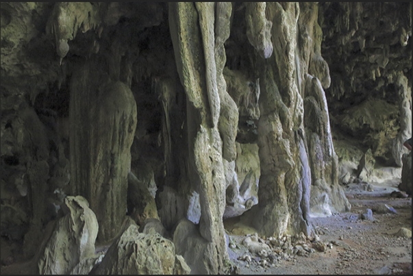 On the island there are several caves that were once submerged by the sea