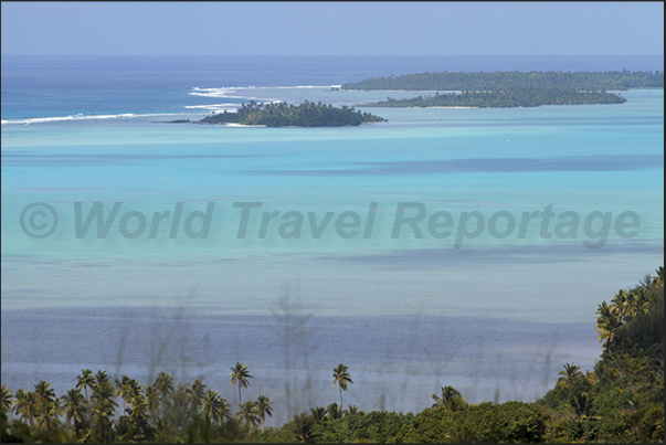 The islands of Akaiami, Moturakau and Tekopua (from left) on the southeast coast of the lagoon