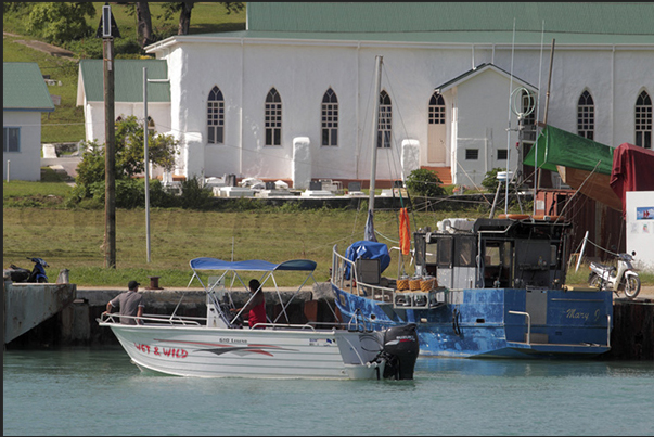 Arutanga Port, is the only port on the island