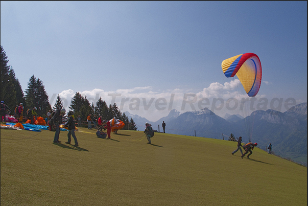The starting point for paragliders at Col de la Forclaz above the village of Angon (south east coast of the lake) The starting point for paragliders at Col de la Forclaz above the village of Angon (south east coast of the lake)