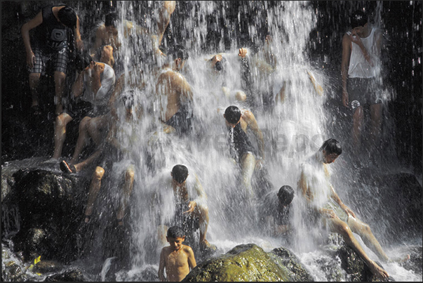 Until a few years ago, the waters of Mujib river used by locals to remove the salt on the skin after a swim in the Dead Sea