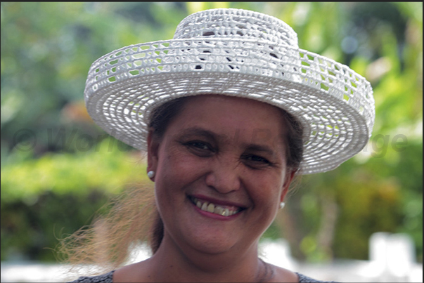 Sunday. The various churches in town, are a good opportunity for the women to show their best hats