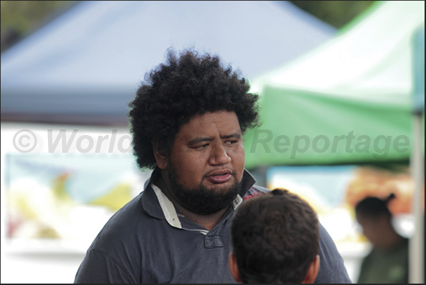 In the market is possible to see the different ethnic groups present on Rarotonga as Melanesian, Polynesian, Maori, European In the market is possible to see the different ethnic groups present on Rarotonga as Melanesian, Polynesian, Maori, European