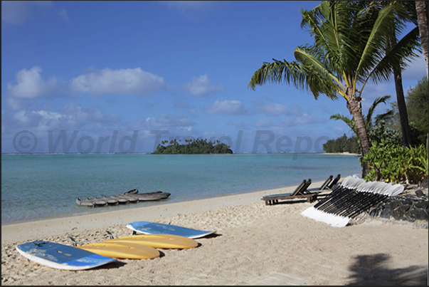 Along the coast, there are numerous hotels that host tourists from all over the world Along the coast, there are numerous hotels that host tourists from all over the world