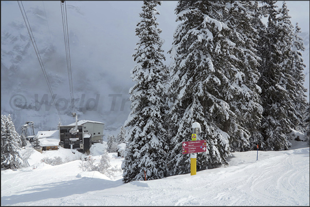 The first gondola to Mount Schilthorn