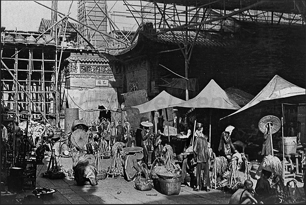 The market of Canton (Guangzhou)