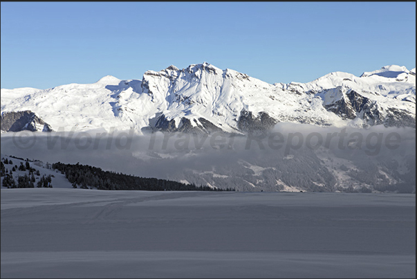 Panorama of mountains above Grindelwald Panorama of mountains above Grindelwald