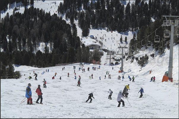 Descent to the Plan de Gralba needed to reach the Sella Pass