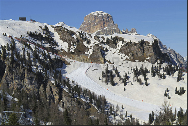 Descent to the town of Corvara