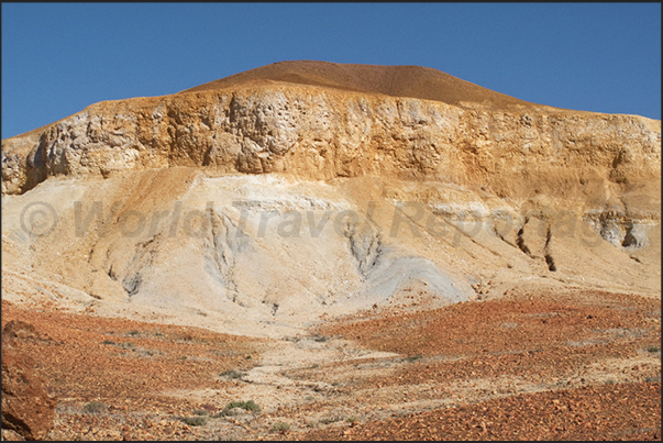 Orange, red, yellow and white are the colors of Painted Desert