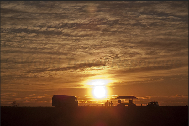On the sundown, the Painted Desert becomes red creating suggestive and unreal atmospheres On the sundown, the Painted Desert becomes red creating suggestive and unreal atmospheres