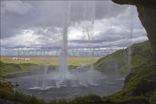 Seljalandsfoss waterfall