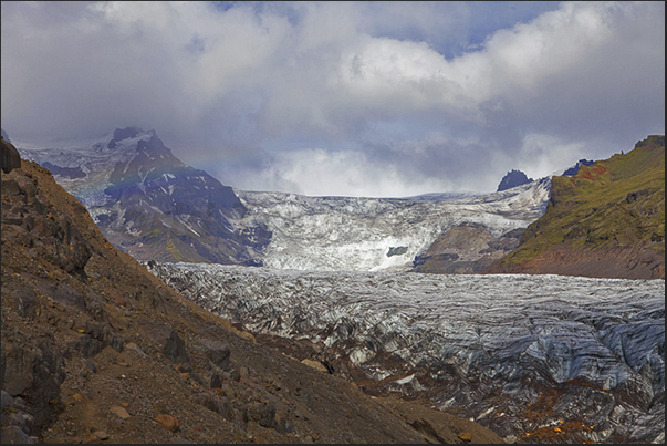 Along the highway 1. Svinafellsjokull Glacier.