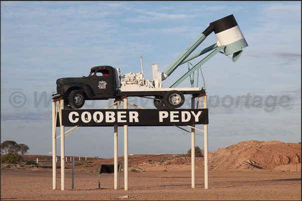 The trucks with the suction pump, symbol of Coober Pedy, used to suck the material excavated in the opal mines The trucks with the suction pump, symbol of Coober Pedy, used to suck the material excavated in the opal mines