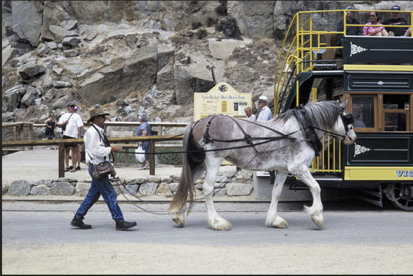 Victor Harbor, Fleurieur Peninsula. Change direction of the horse tram in the station of Granite Island