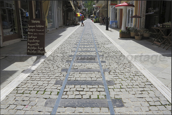 Kalavrita, drawing of the railroad tracks that once ran through the city center