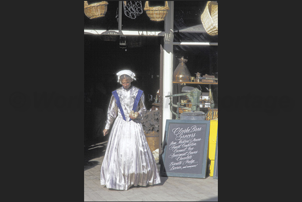 Sovereign Hill. The clothes of women and men, are reproductions of the style of dress in the late nineteenth century