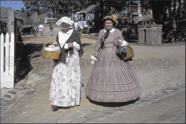 Sovereign Hill. The clothes of women and men, are reproductions of the style of dress in the late nineteenth century