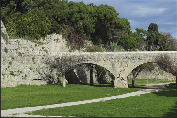 The medieval town of the Knights Hospitaller. The path of 2 km in the ditch below the walls The medieval town of the Knights Hospitaller. The path of 2 km in the ditch below the walls