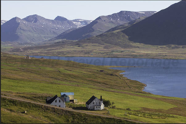 Road 76. Skagafjordur Gulf. East coast of Hofoastrong Road 76. Skagafjordur Gulf. East coast of Hofoastrong