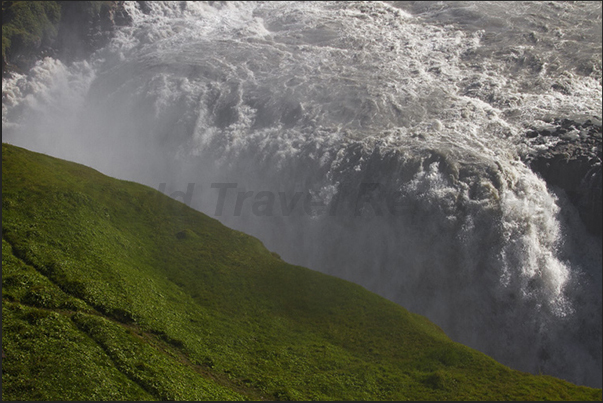 Gullfoss waterfall