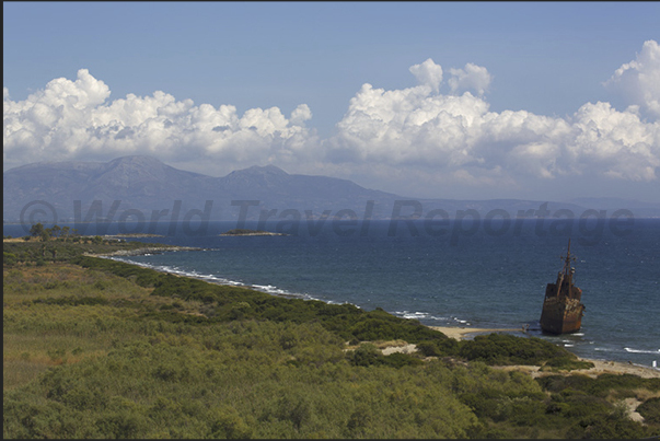 Agios Konstantinos beach (Lakonikos Gulf) Agios Konstantinos beach (Lakonikos Gulf)