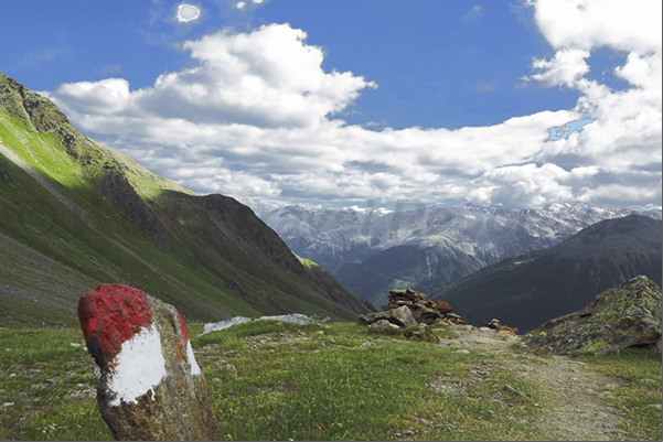 Tisa valley. Descent to Vernago