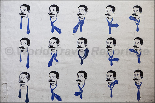 Murals in town. Instructions on how to tie a tie Murals in town. Instructions on how to tie a tie