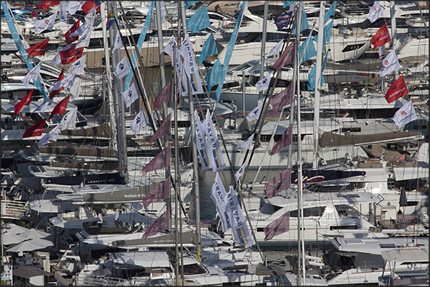 More than 630 boats exhibited in different areas of Yachting Cannes Festival with lengths from 2.10 m to 52 m More than 630 boats exhibited in different areas of Yachting Cannes Festival with lengths from 2.10 m to 52 m