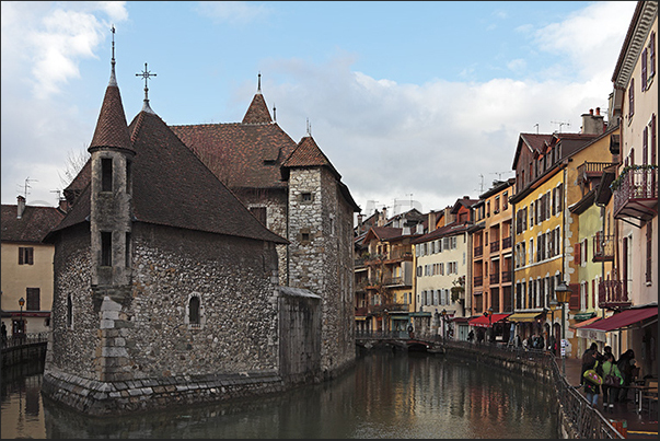 Annecy is also called the Venice of the Alps for its bridges and canals Annecy is also called the Venice of the Alps for its bridges and canals