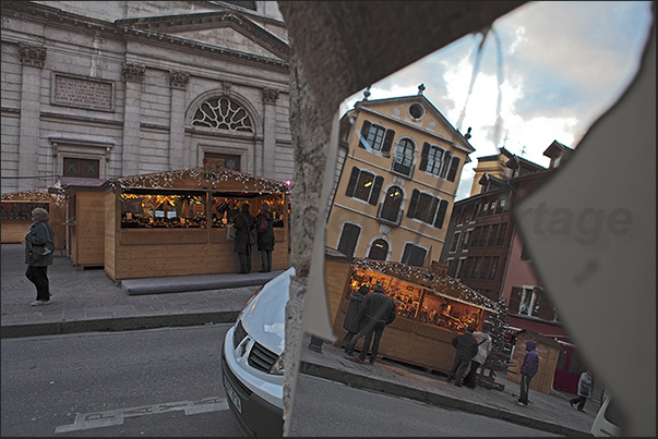 Christmas market in the square of the Notre Dame church