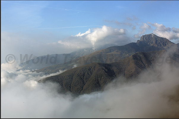Mucrone Mount (2335 m) Mucrone Mount (2335 m)