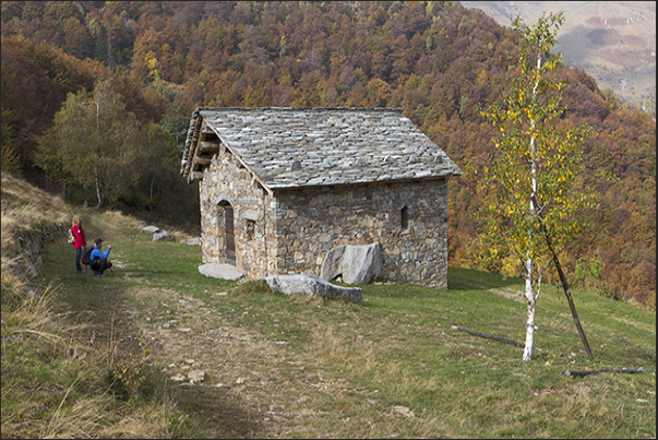 The small Maria Hermitage, a resting place and reflection for many hikers The small Maria Hermitage, a resting place and reflection for many hikers