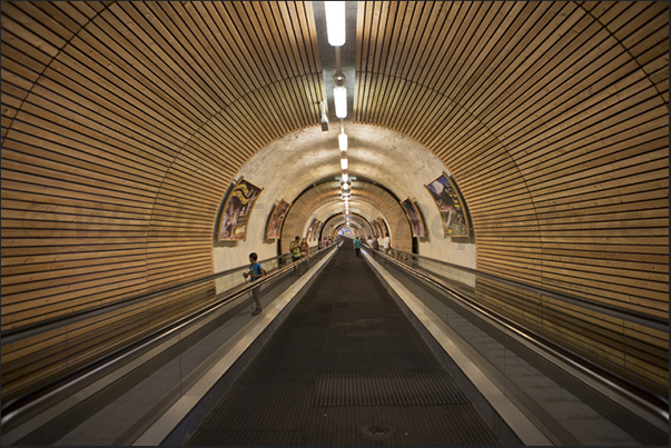 The tunnel that leads to the cog railway of Resciesa and to the gondola lift of Seceda