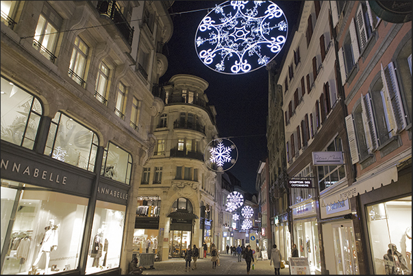 The streets of the town decorated for Christmas