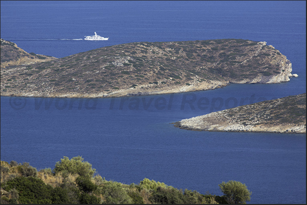 Skye Island (left) and Spathi island in front of the coast of the peninsula