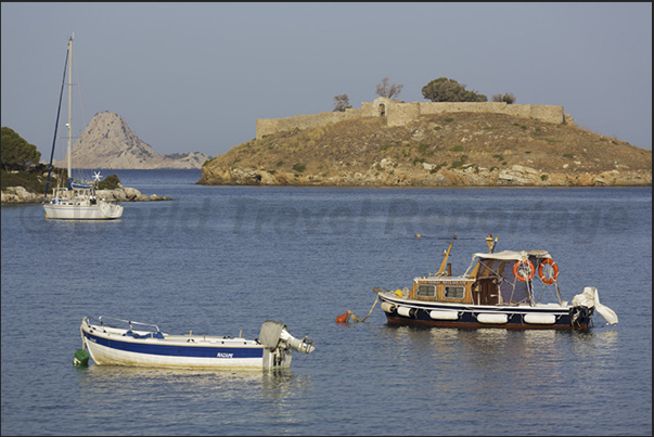 Poros Bay