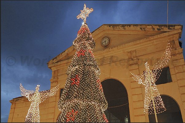 Christmas in Market Square in ChaniaTown Christmas in Market Square in ChaniaTown