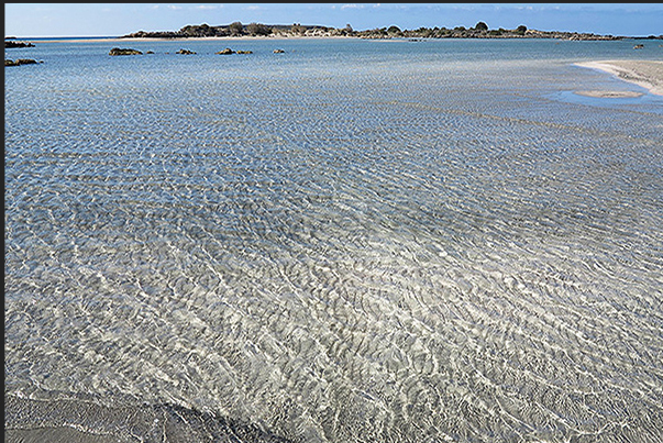 The bay of Elafonisi, southwest tip of the island