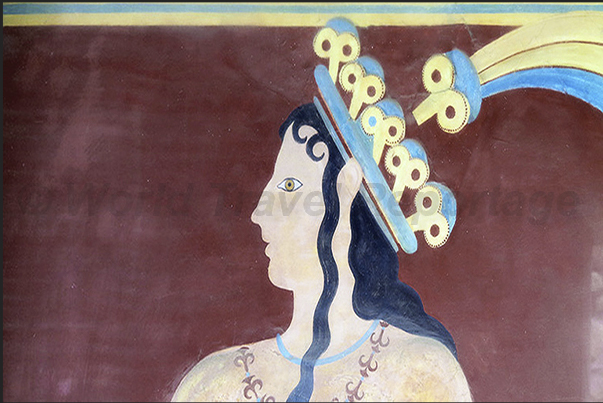 Heraklion. Knossos Palace. The face of the Prince of the Lilies Heraklion. Knossos Palace. The face of the Prince of the Lilies