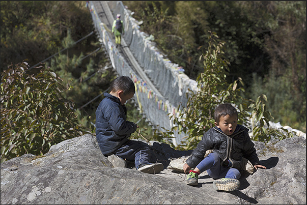 Phakding village (2610 m). Suspension Bridge before arriving at the village