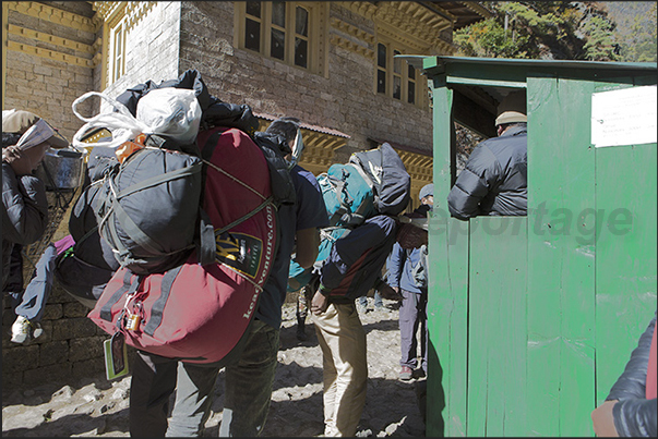 Police place to Monjo for permission to enter in the Sagarmatha (Everest) National Park Police place to Monjo for permission to enter in the Sagarmatha (Everest) National Park