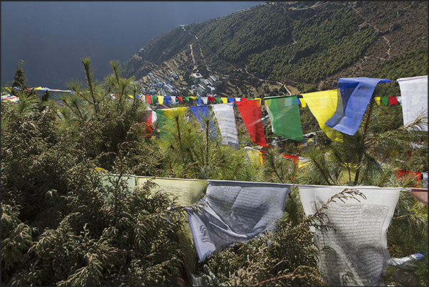 View of the village of Namche Bazaar seen from the path leading to the village of Khumjung