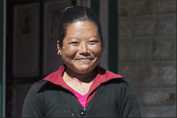 The smiling chef at the Lodge in the village of Shomare (4010 m)