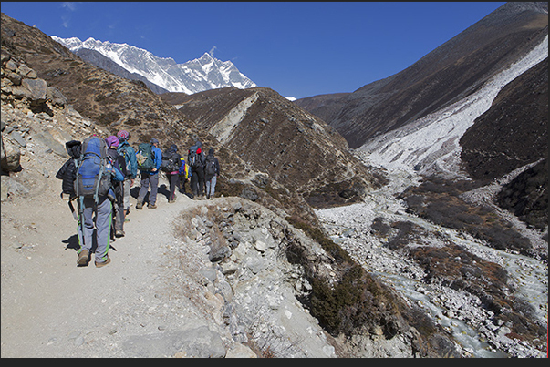 On the way to Dingboche in the flat part of the valley On the way to Dingboche in the flat part of the valley
