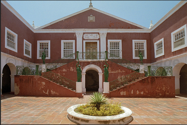 The courtyard of the convent now converted in a museum of the history and culture of the island The courtyard of the convent now converted in a museum of the history and culture of the island