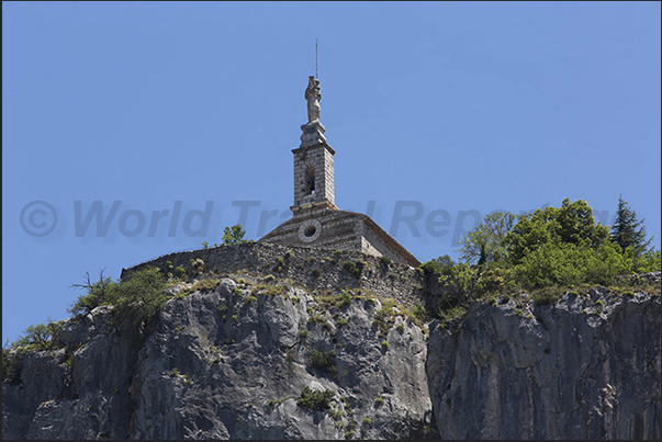 Chapelle de Notre Dame du Roc built on 184 m high rock on the village of Castellane