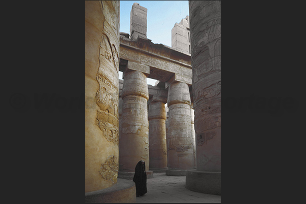 Temple of Karnak. The huge columns of the Great Hypostyle Hall of Sethy I and Ramses II